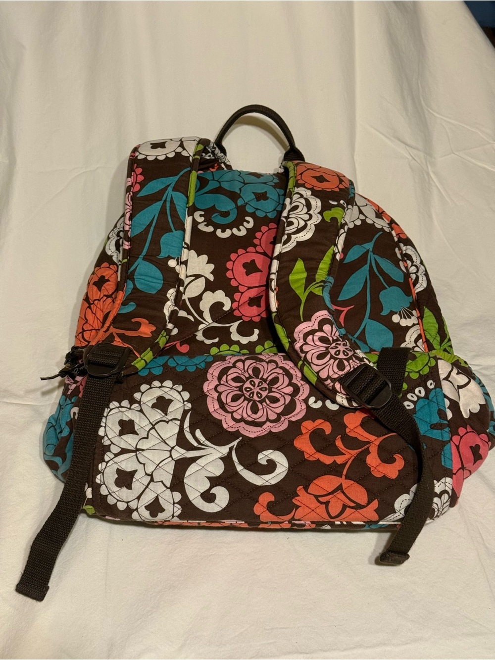 Retired Vera Bradley Mod Floral Pink Quilted Backpack - Picture 4 of 9